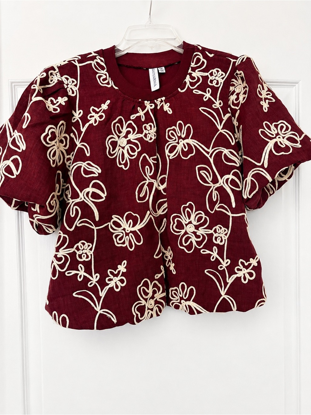 Women’s Floral Embroidered Short Sleeve Top - Burgundy